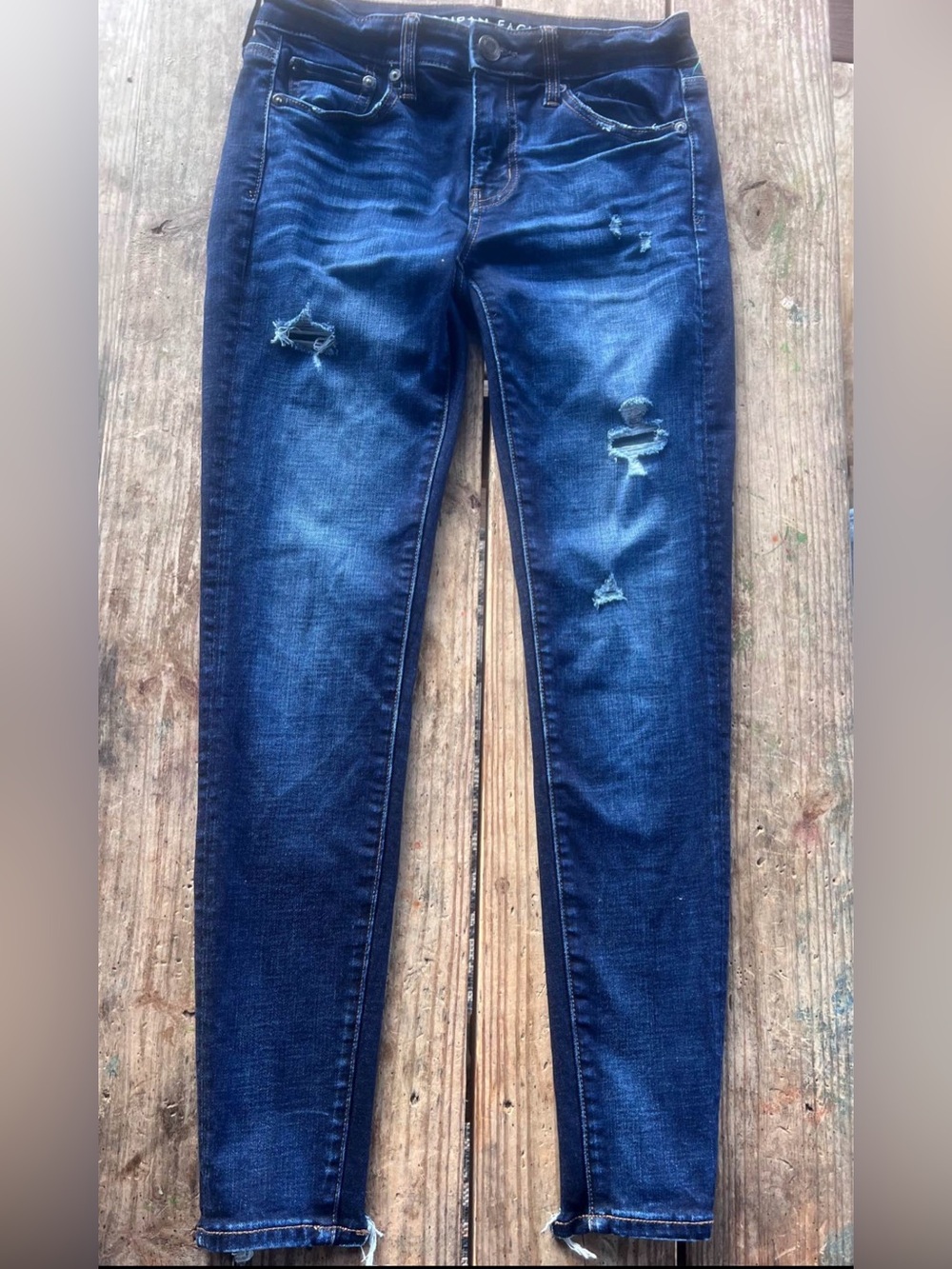 Size 4- American Eagle jegging- dark wash
